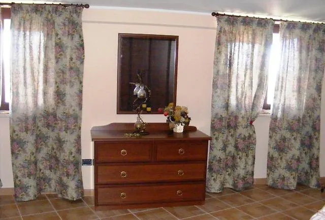 Agriturismo Trivilini Farm stay